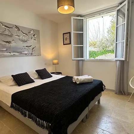 Hébergement de vacances Architect-designed House Close To Beaches And Shops Rivedoux-Plage