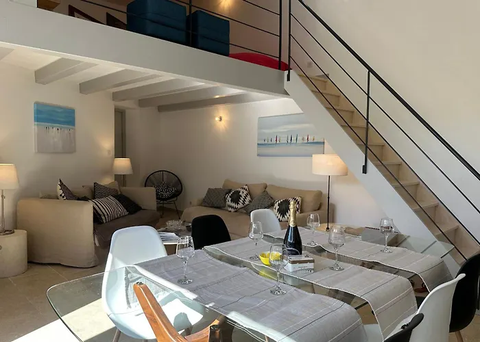 Architect-designed House Close To Beaches And Shops * Rivedoux-Plage