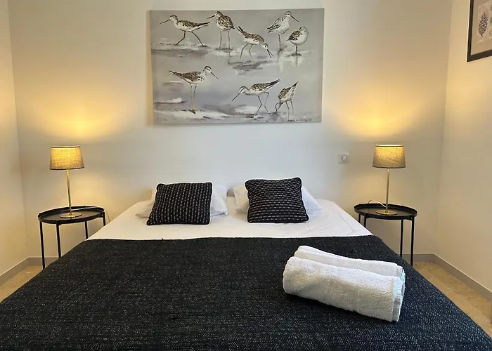 Holiday home Architect-designed House Close To Beaches And Shops